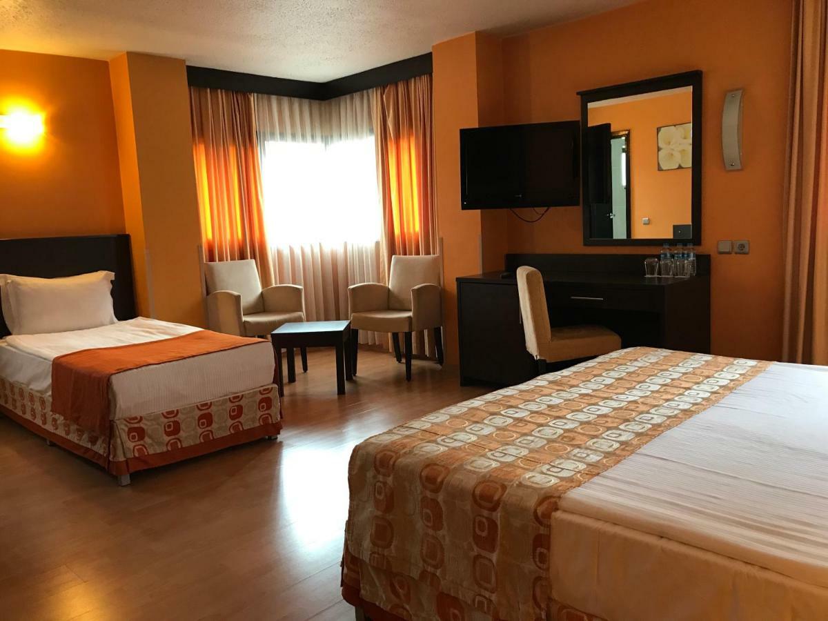 Mim Hotel Истанбул Екстериор снимка
