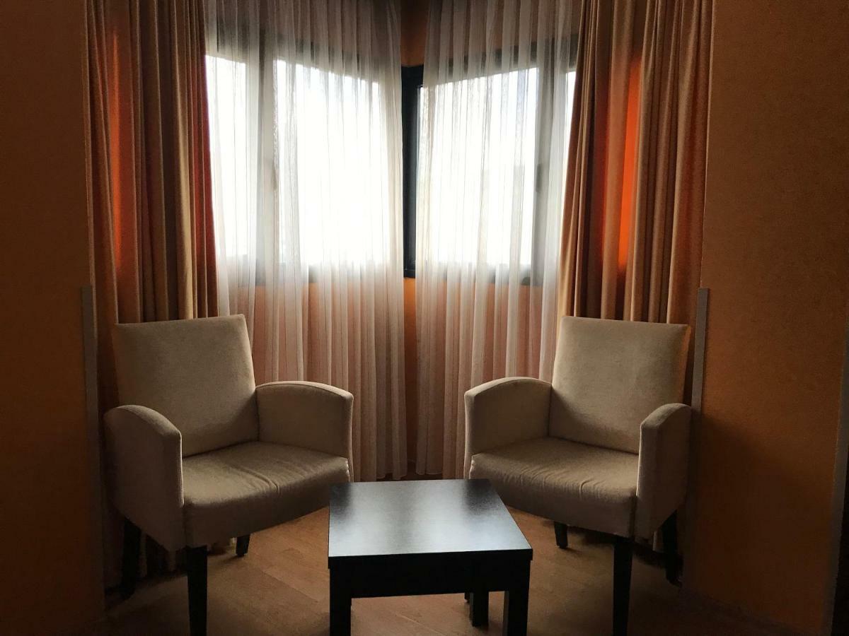 Mim Hotel Истанбул Екстериор снимка